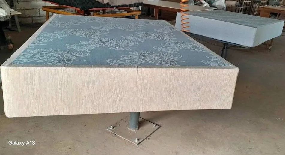 Base box casal 