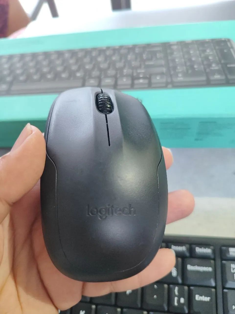 KIT TECLADO E MOUSE LOGITECH PRETO - Foto 2