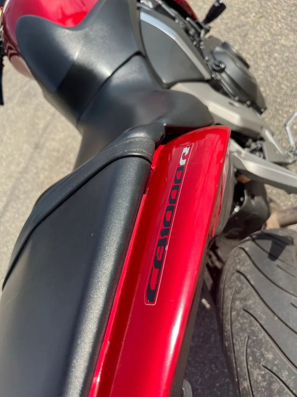 Honda CB 1000R - Foto 3
