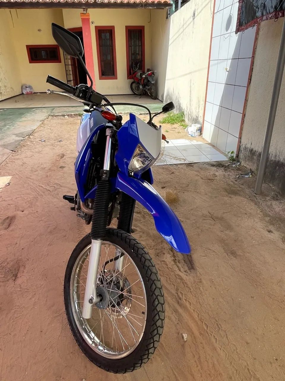 Lander 2010 bem conservada R$ 12.500,00 - Foto 2