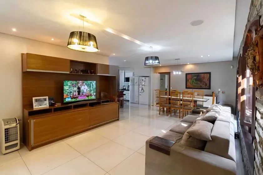 Casa à Venda - Ouro Preto, 4 Quartos, 241 m2 - Foto 2