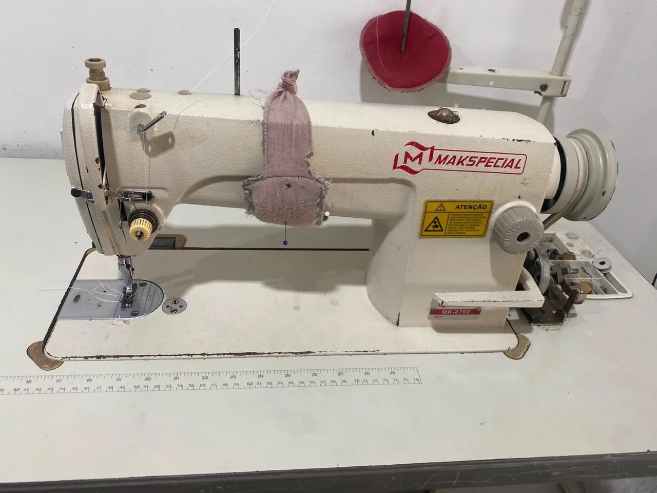 Máquina de costura 