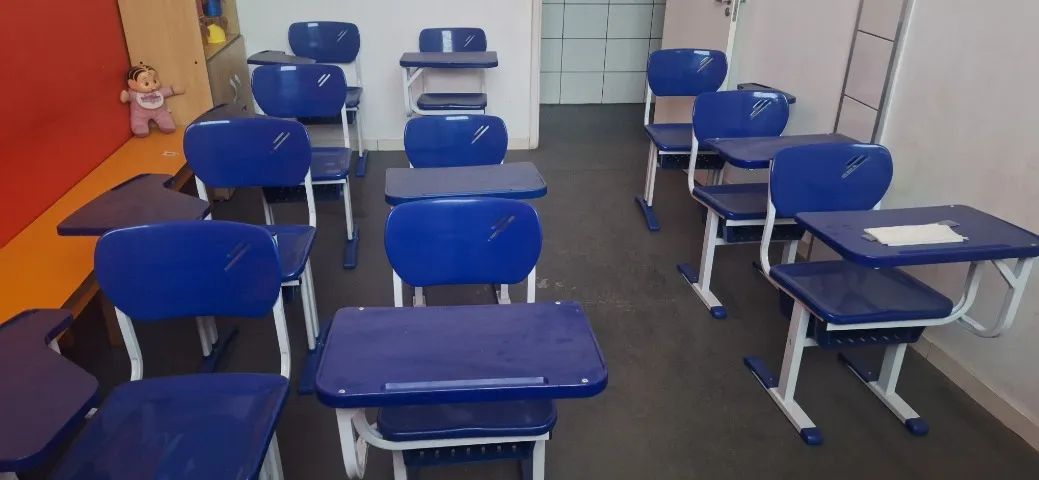 Carteiras escolares usadas - Foto 4
