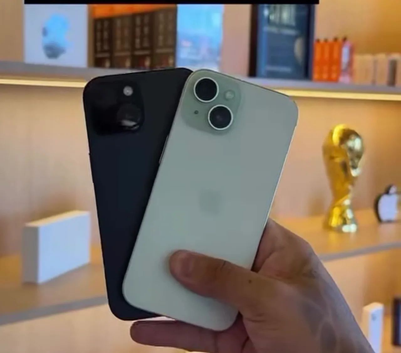 iPhone 15 em perfeito estado 