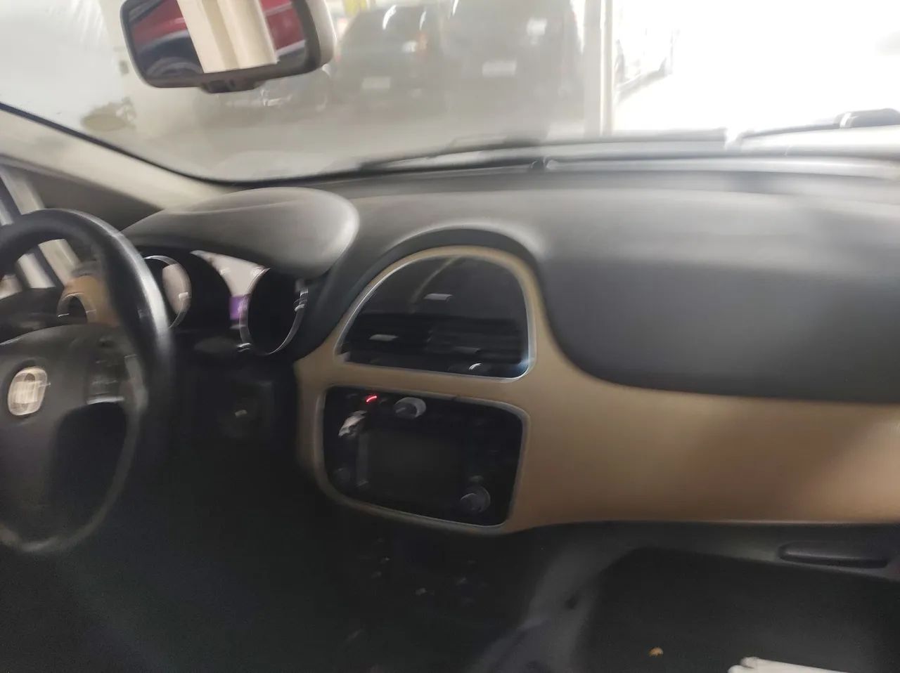 Fiat Linea Absolute 1.9/1.8 Flex Dualogic 4P 2016 - Foto 5
