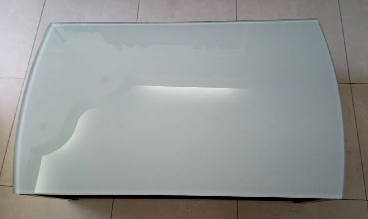 MESA DE CENTRO em MADEIRA e VIDRO - Foto 4