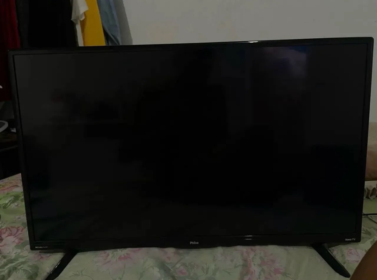 TV para concerto ou retirada de peças 