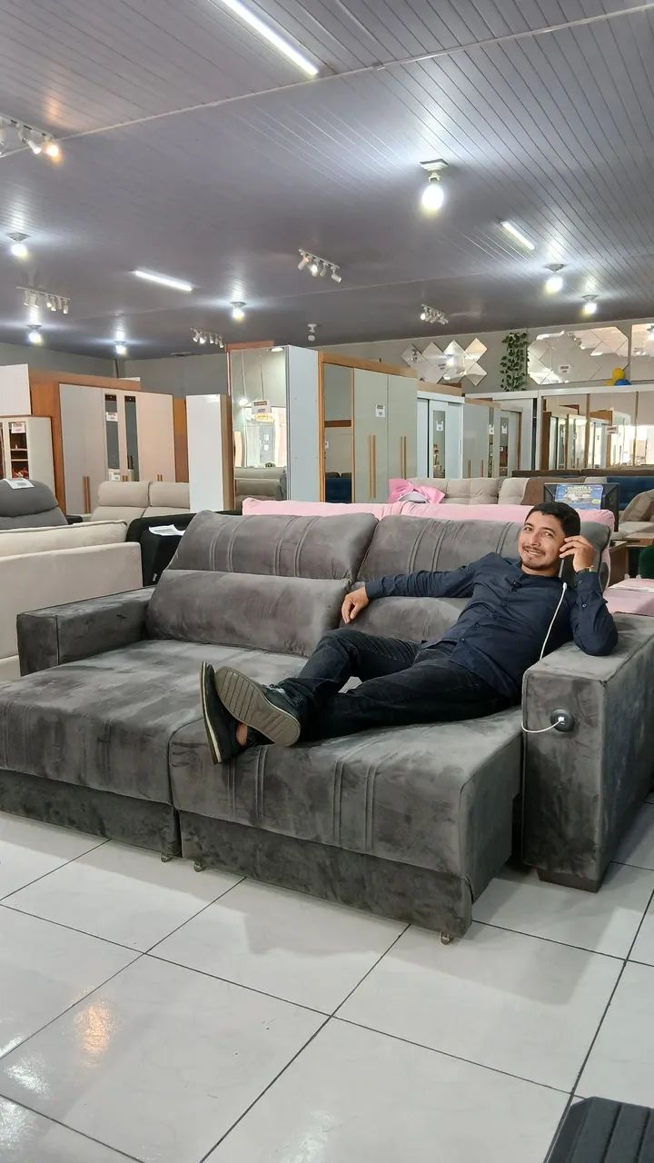 Sofa retrátil e reclinável para 4 pessoas