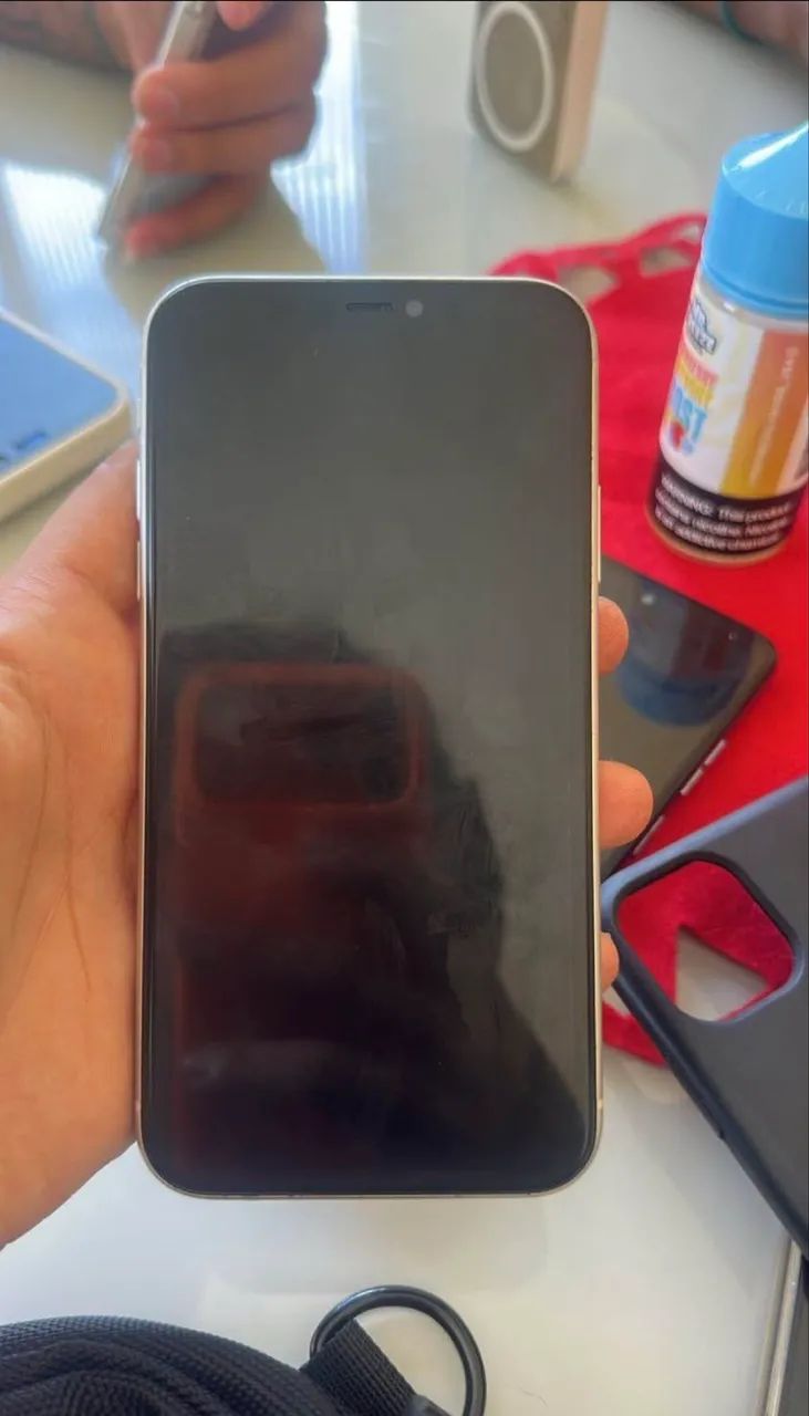 iPhone 11 64GB  - Foto 2