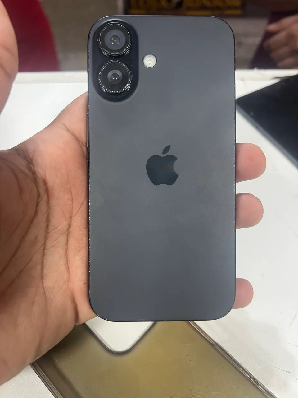 Carcaça iPhone 16 - Foto 2