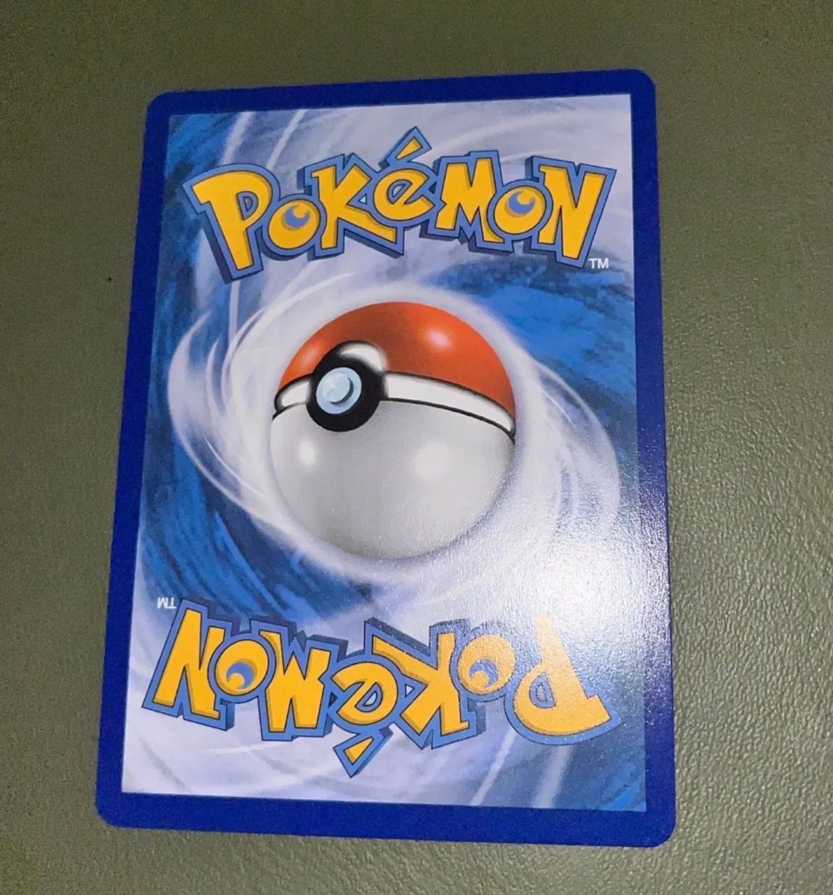 Carta pokemon KYUREM EX (165/086) acompanha sleeve e toploader - Foto 3