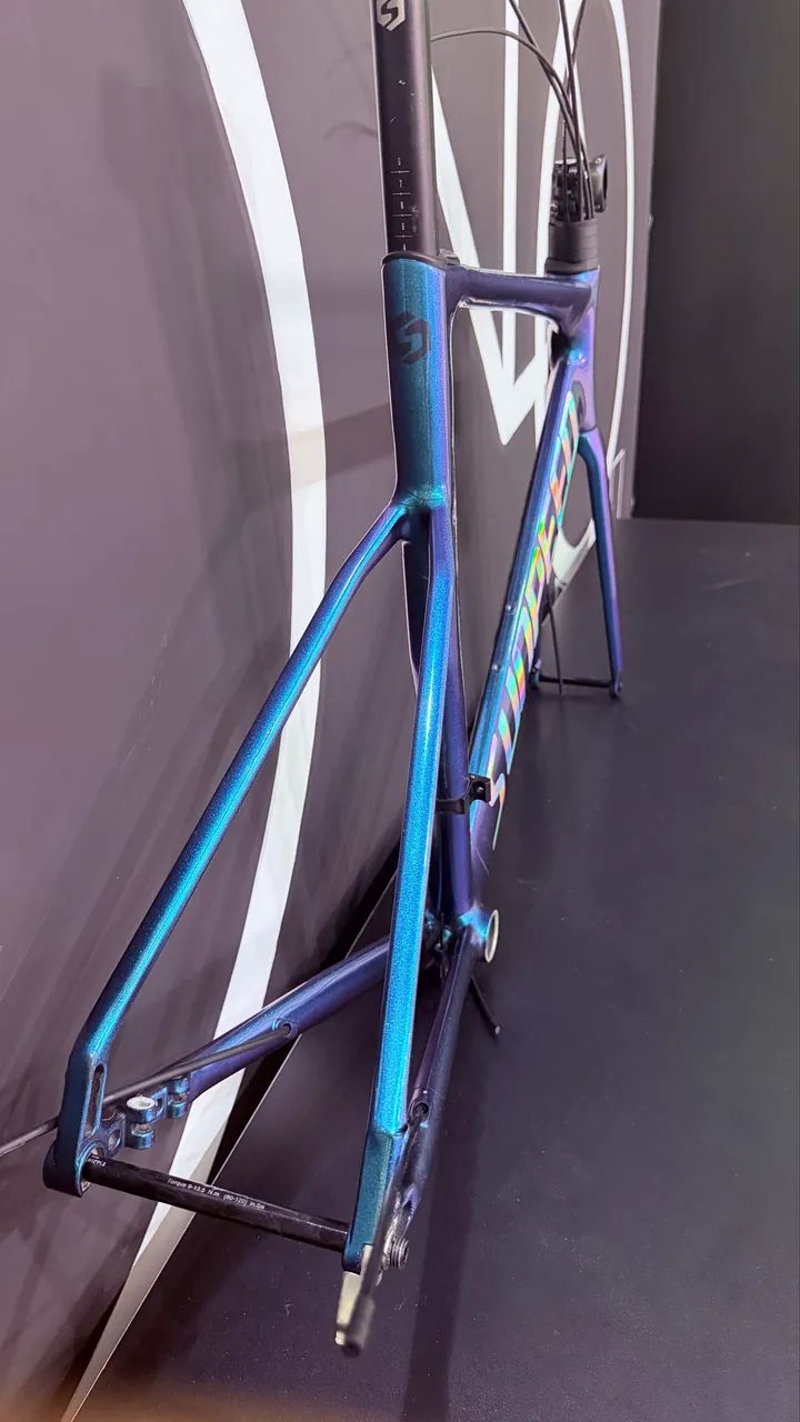 Frameset (quadro speed + garfo em carbono) - Ciclismo - Centro