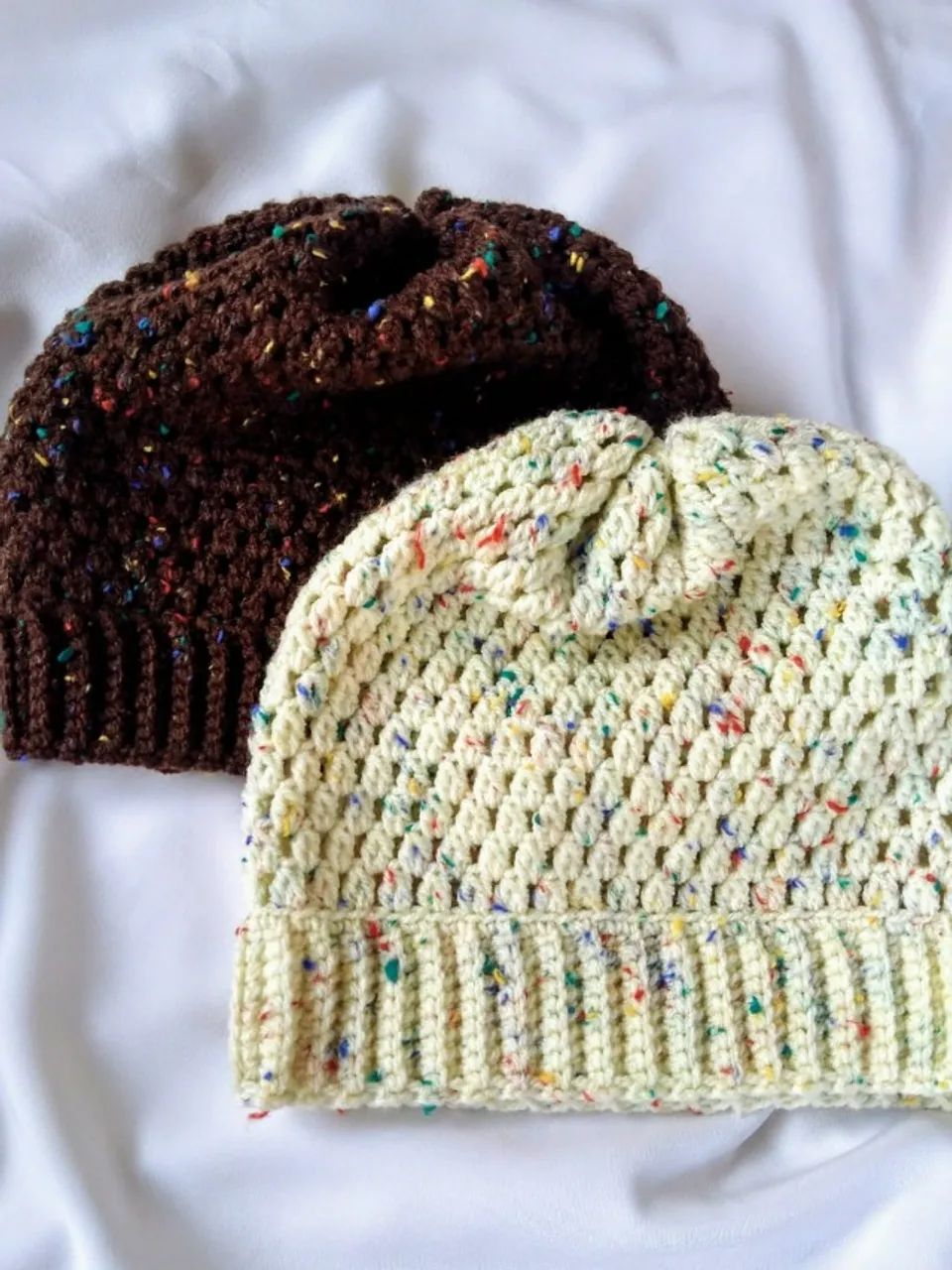 Gorros de crochê em lã - Foto 4