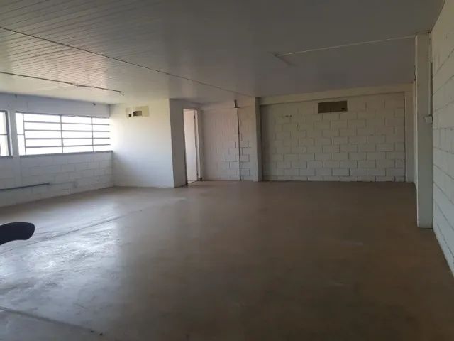 Locação de Barracão - Foto 2
