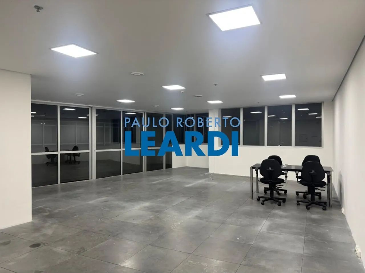 CONJ. COMERCIAL - VILA ANDRADE - SP