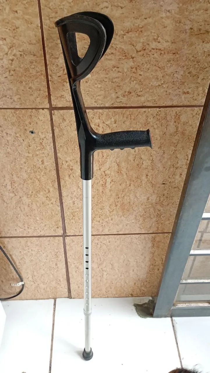 Muleta com regulagem 