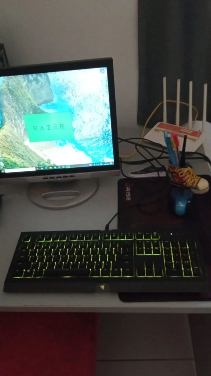 Teclado Razer cynosa chroma  - Foto 2