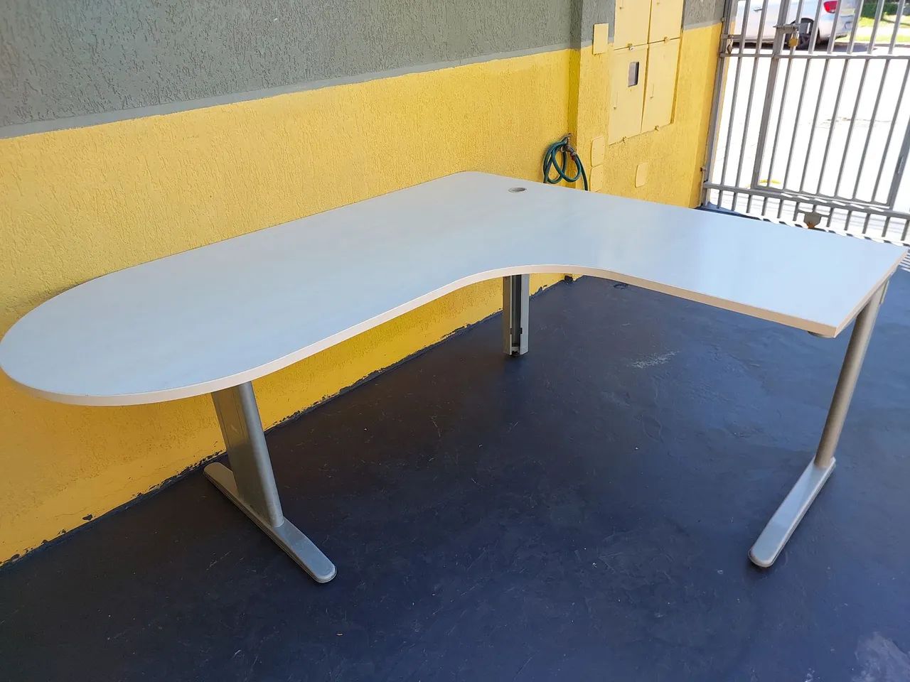 Mesa escritório em L  - Foto 2