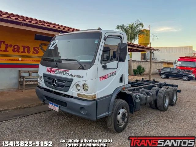 MB Accelo 10-16 trucado 2012 