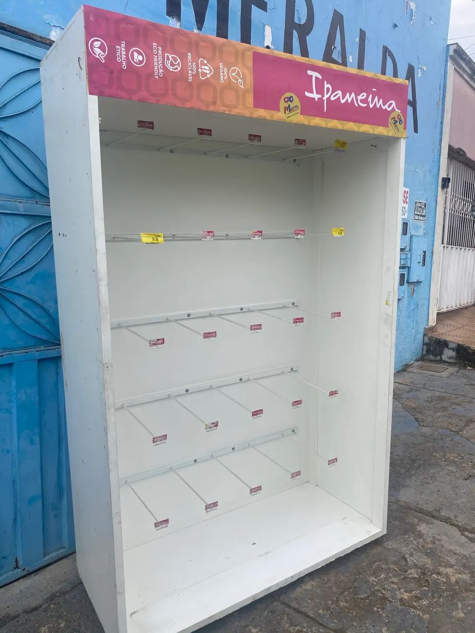 Expositor de sandália em MDF - Foto 3
