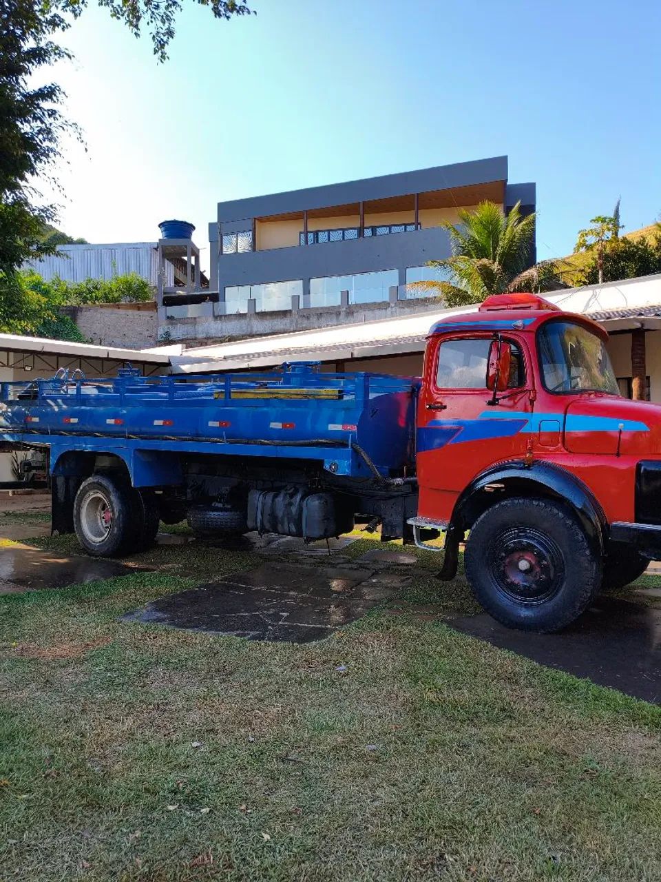 Caminhão tánque Pipa. - Foto 4