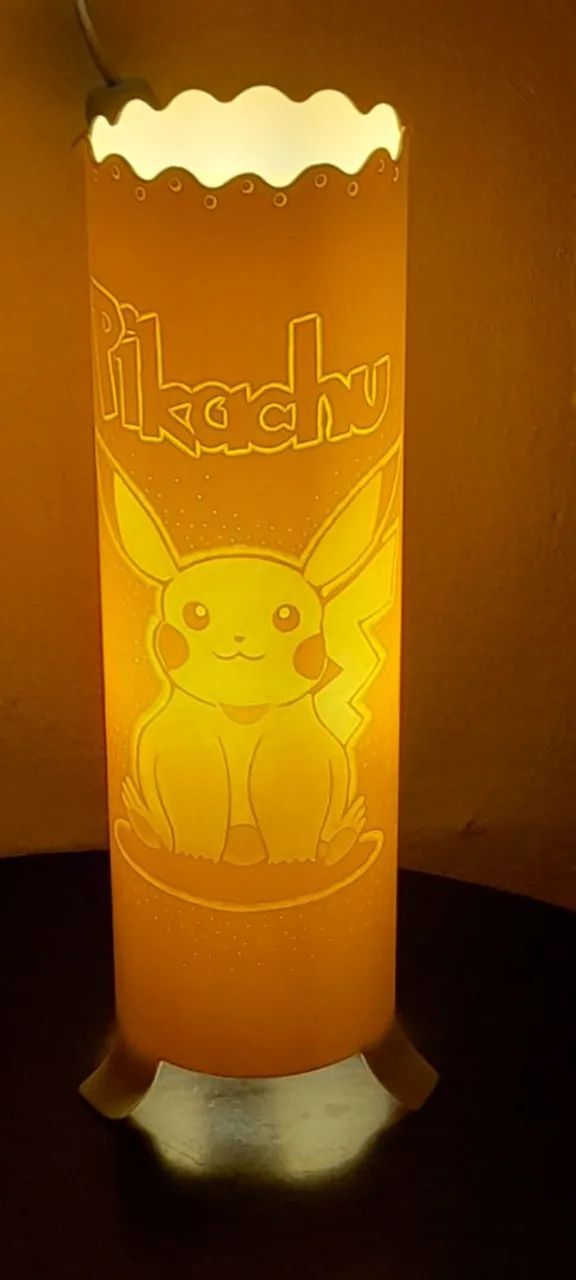 Luminaria Picachu em pvc