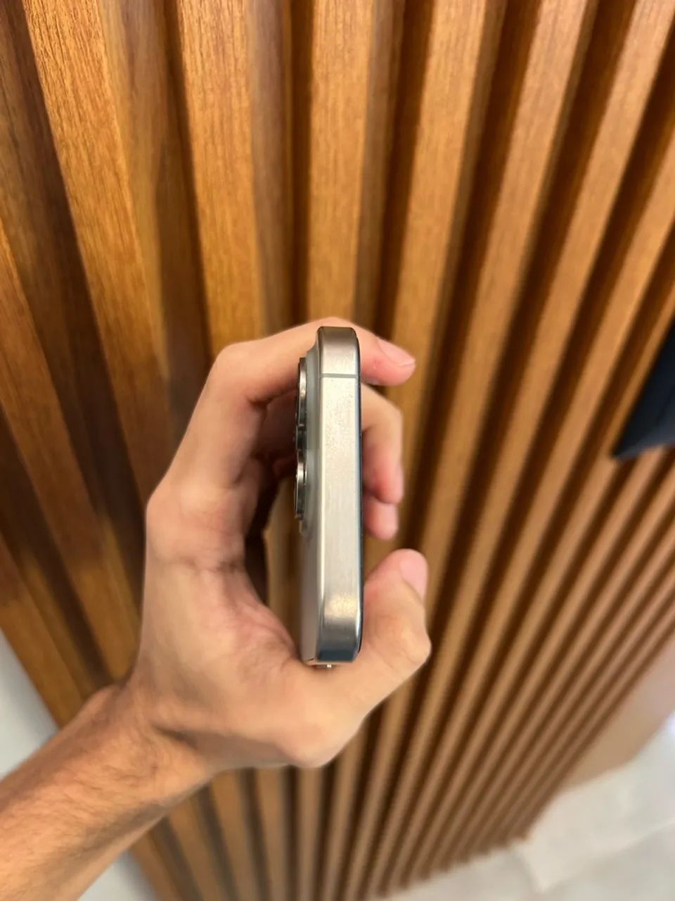 Iphone 15 PRO - Foto 3