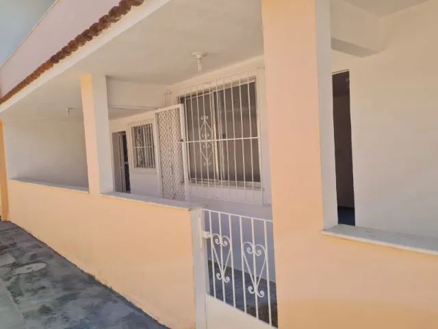 CASA DE VILA DE 2 QUARTOS EM QUINTINO
