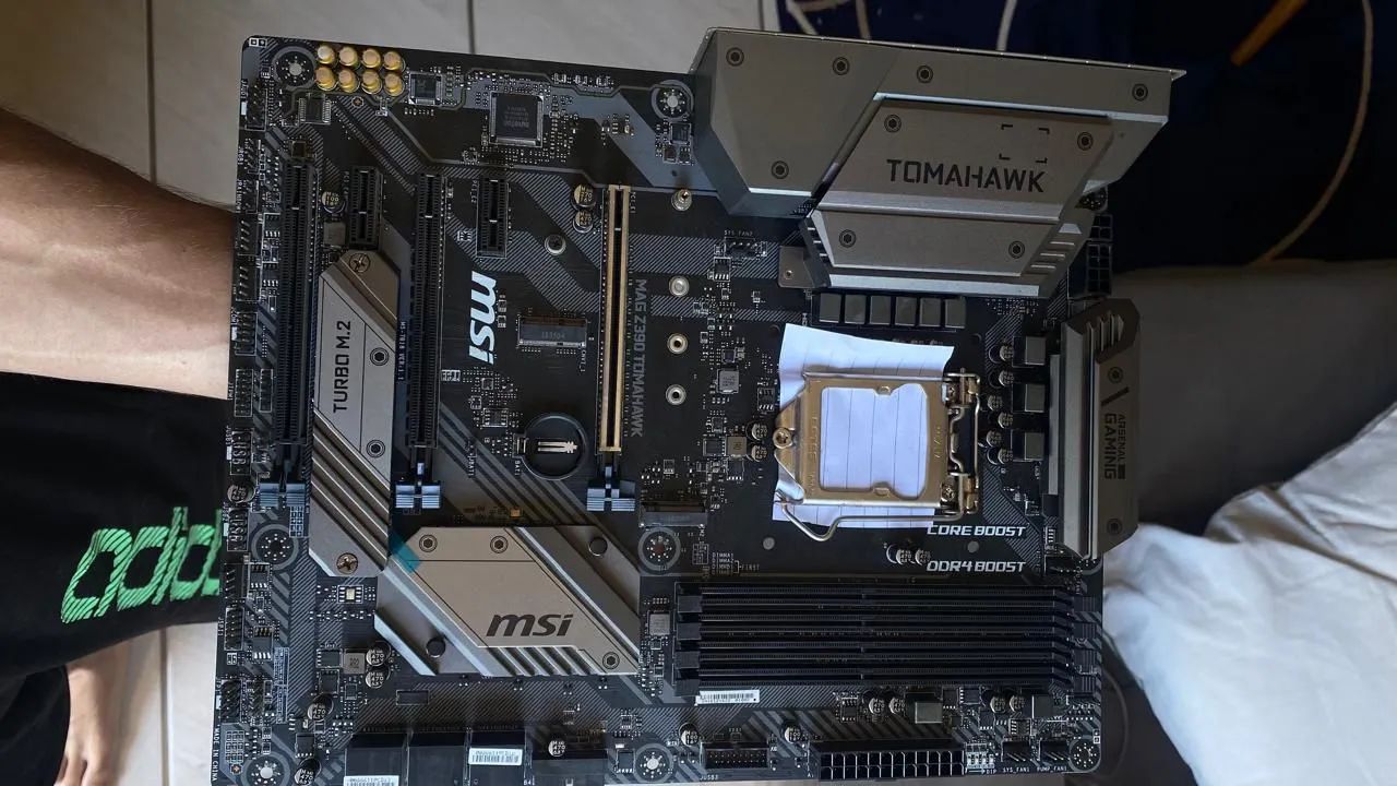 Placa mãe MSI MAG Z390 TOMAHAWK - Foto 2