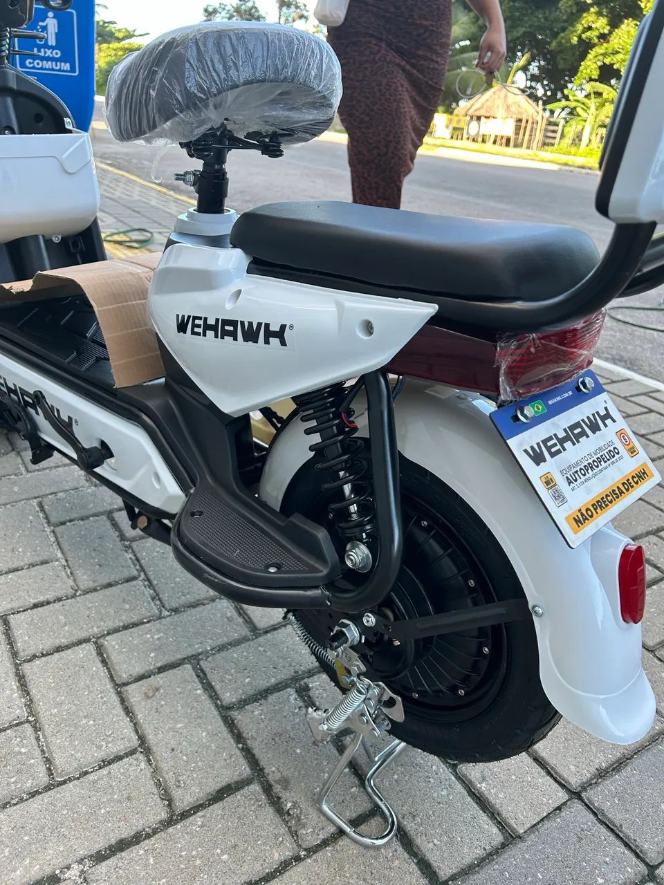 Mini Scooter Elétrica WeHawk 500W - bicicleta elétrica  - Foto 3