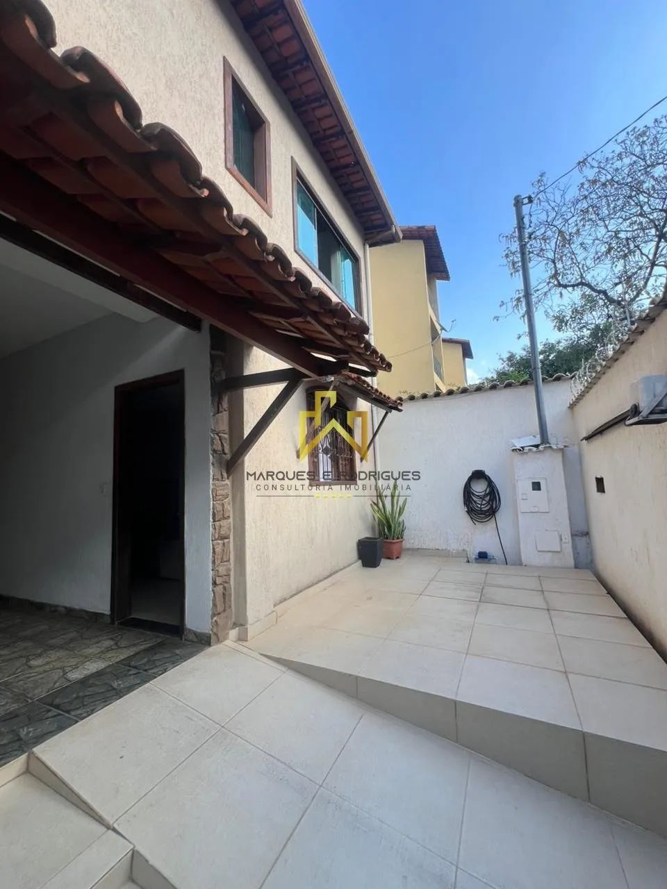 Casa Geminada Com Entrada Independente no Vila Cloris