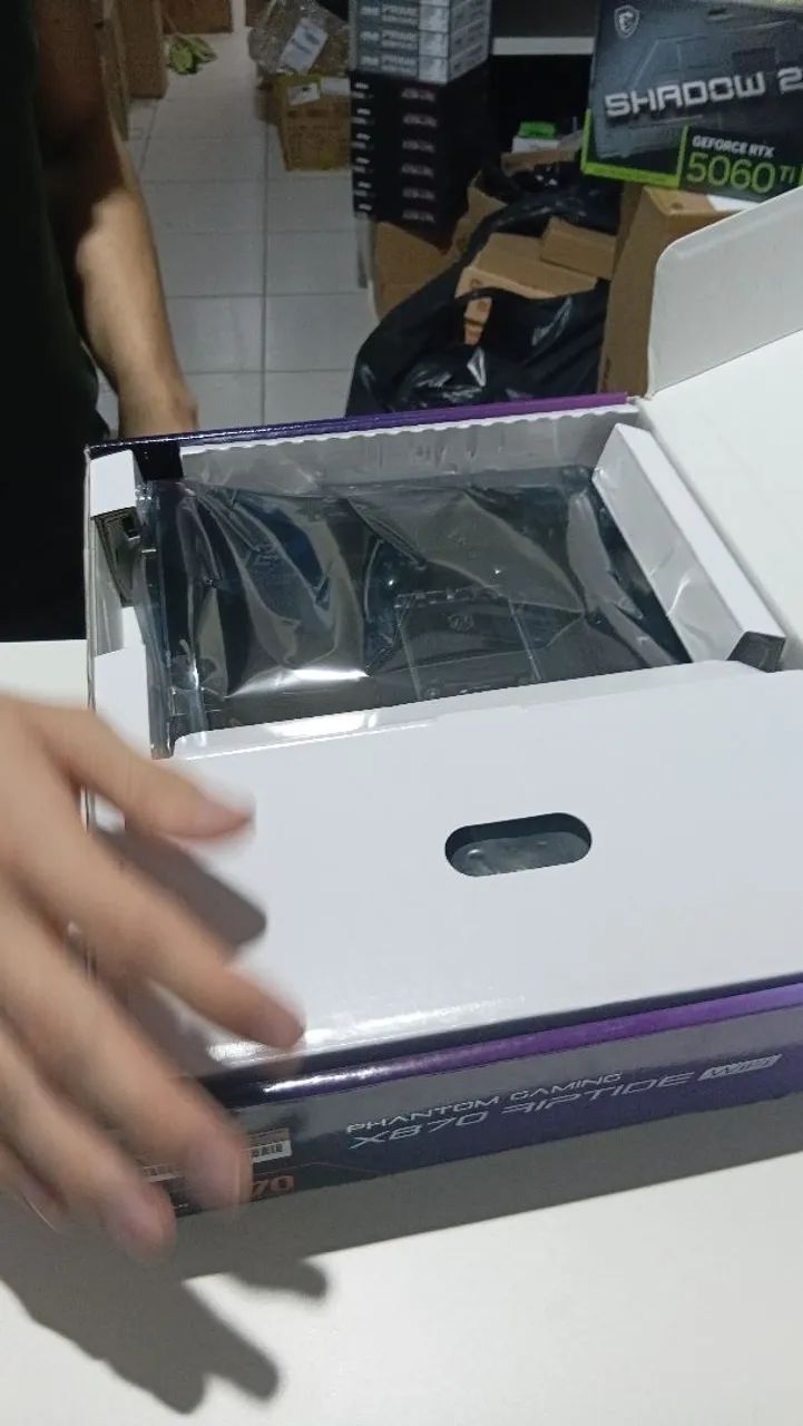 ASRock Phantom Gaming X870 Riptide - Foto 4