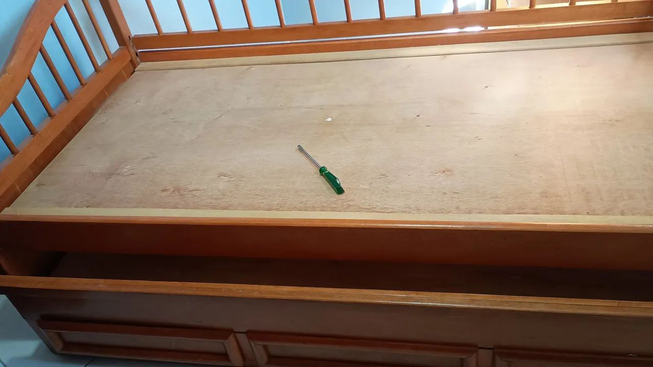 Cama solteiro com auxiliar e gavetas  - Foto 3