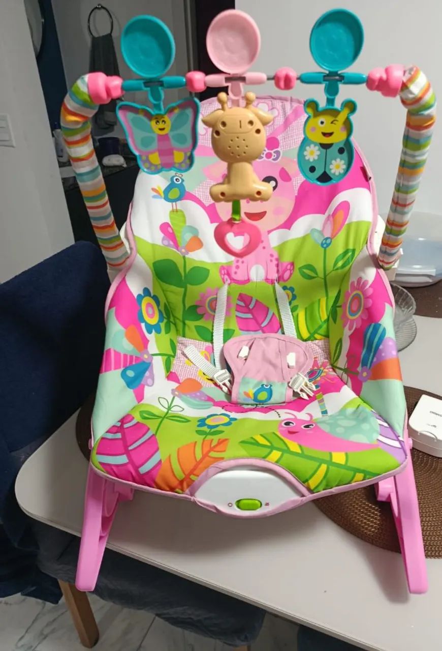 Cadeirinha de balanço de bebê