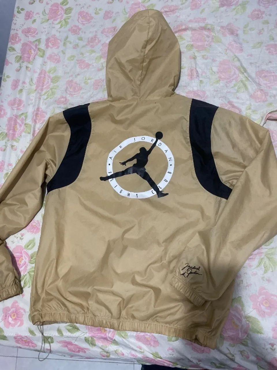 Vendo casaco jordan 