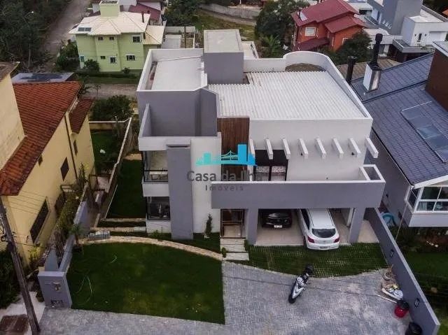 Casa condomínio fechado Trindade 4 quartos UFSC