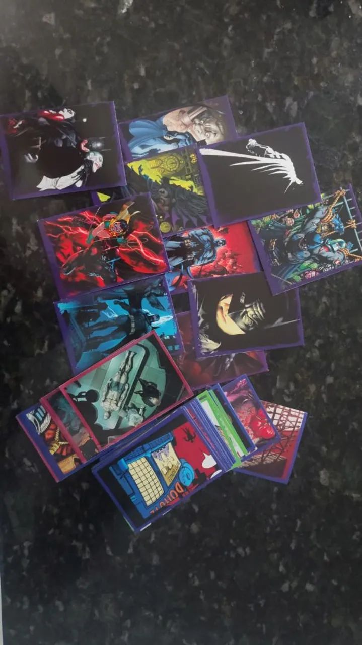 Super lote figurinhas Coringa - Arkham 