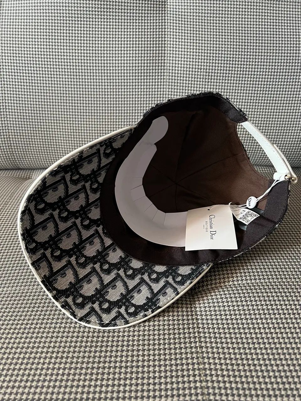 DIOR BONÉ  - Foto 5