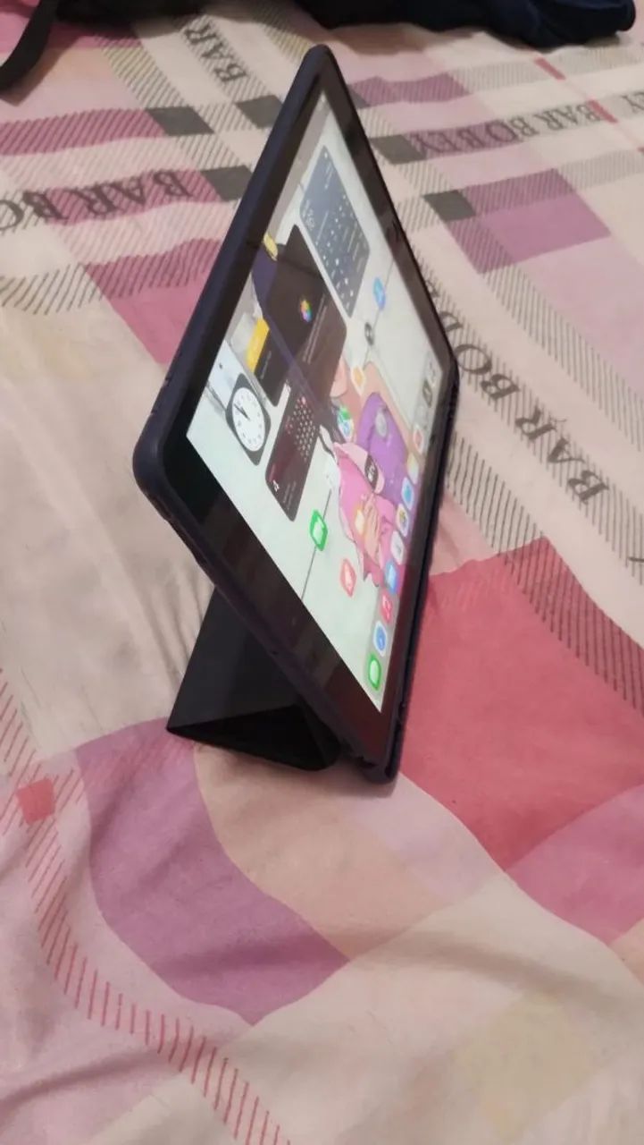 iPad usando para tocar teclado - Foto 4