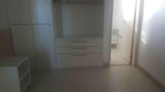 Linda Casa com 315 m², 5 Suítes em Cond. Residêncial de Luxo em Muro Alto - Foto 9