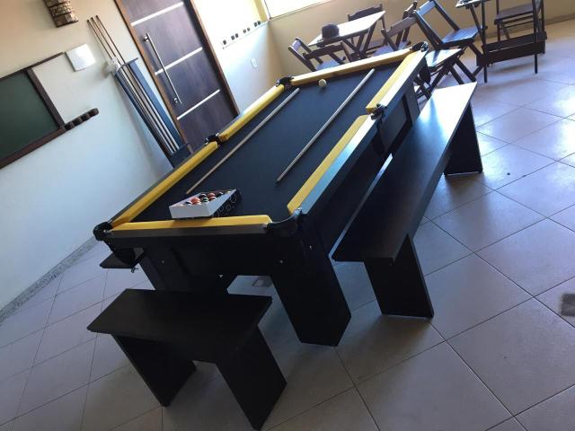 Mesa de Sinuca Cor Preta Tabelas Amarelas Modelo CRV6121