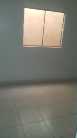Alugo apartamento de fundo no Guará II - Foto 4