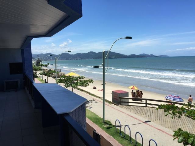 Apartamento Meia Praia 02 Quartos climatizado Frente mar - Foto 4