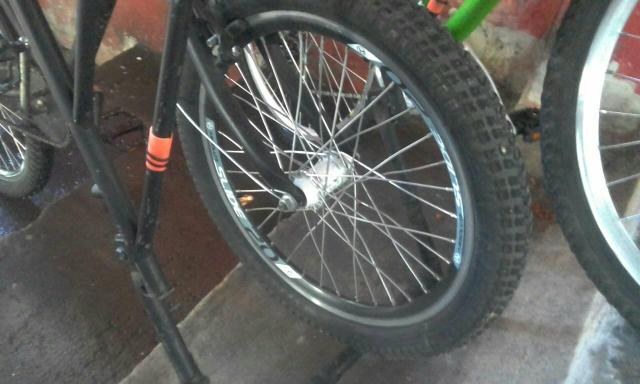 Vendo uma bicicleta de carga - Foto 3