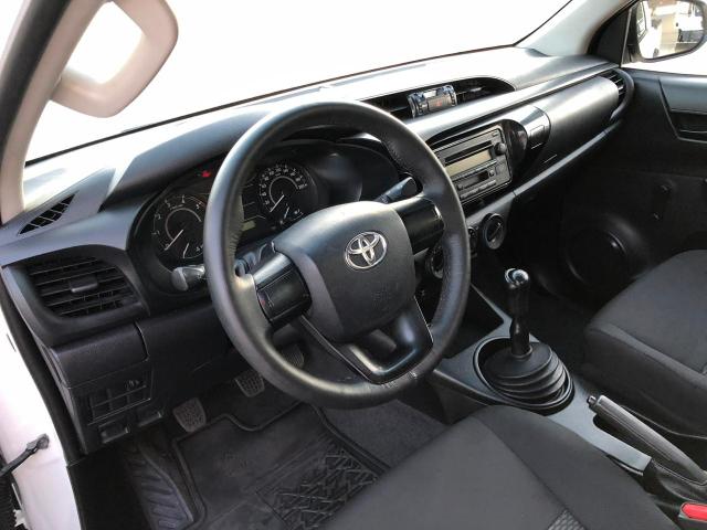 Toyoto hilux cs ano/2017 - Foto 10