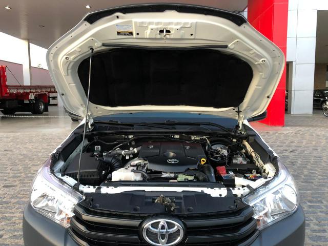 Toyoto hilux cs ano/2017 - Foto 15