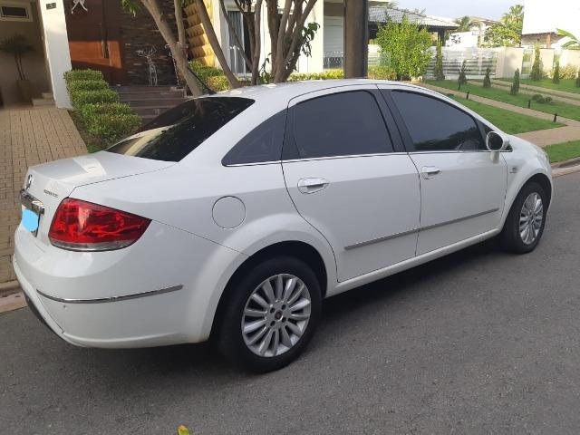 Fiat Linea Essence bem conservado - Foto 8