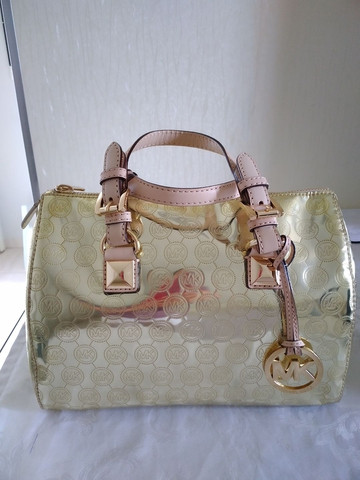 bolsa dourada michael kors
