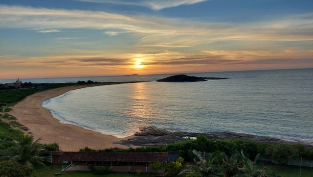 Casa de Temporada em Setiba, Guarapari - Frente ao Mar, Piscina, Lazer e Vista Incrível!" - Foto 3