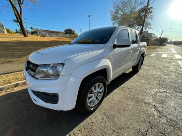 AMAROK 2017/2017 AUTOMÁTICA TOP SUPER CONSERVADA